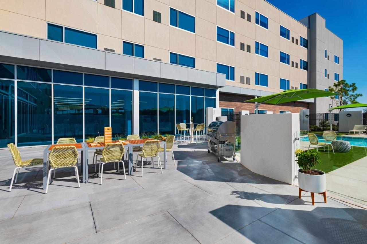 Element Waco Hotel Exterior photo